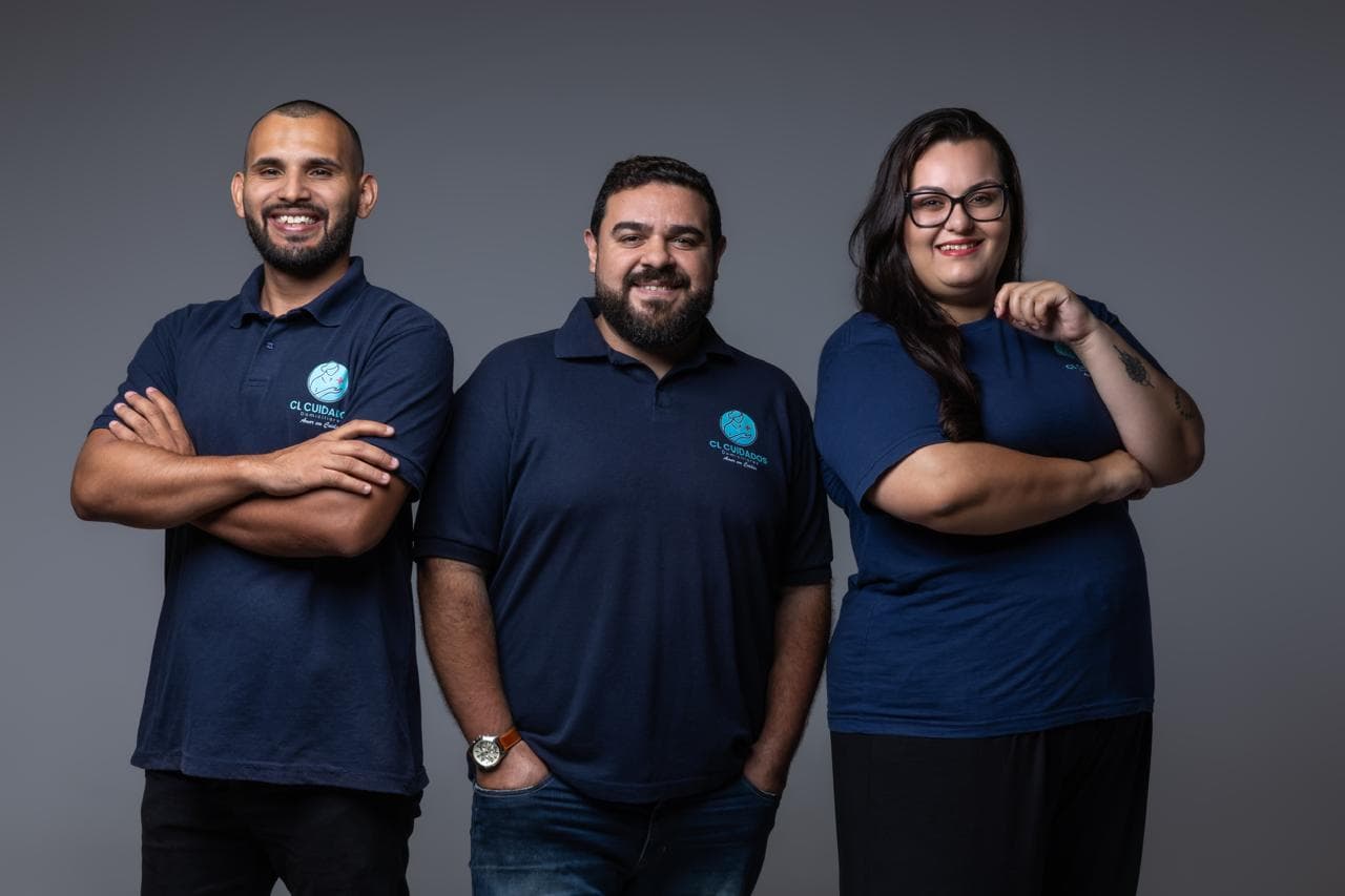 Equipe da CL Cuidados Domiciliares, fundadores e profissionais que atendem as famílias